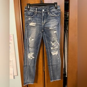 American Eagle ripped ankle jeans 4R